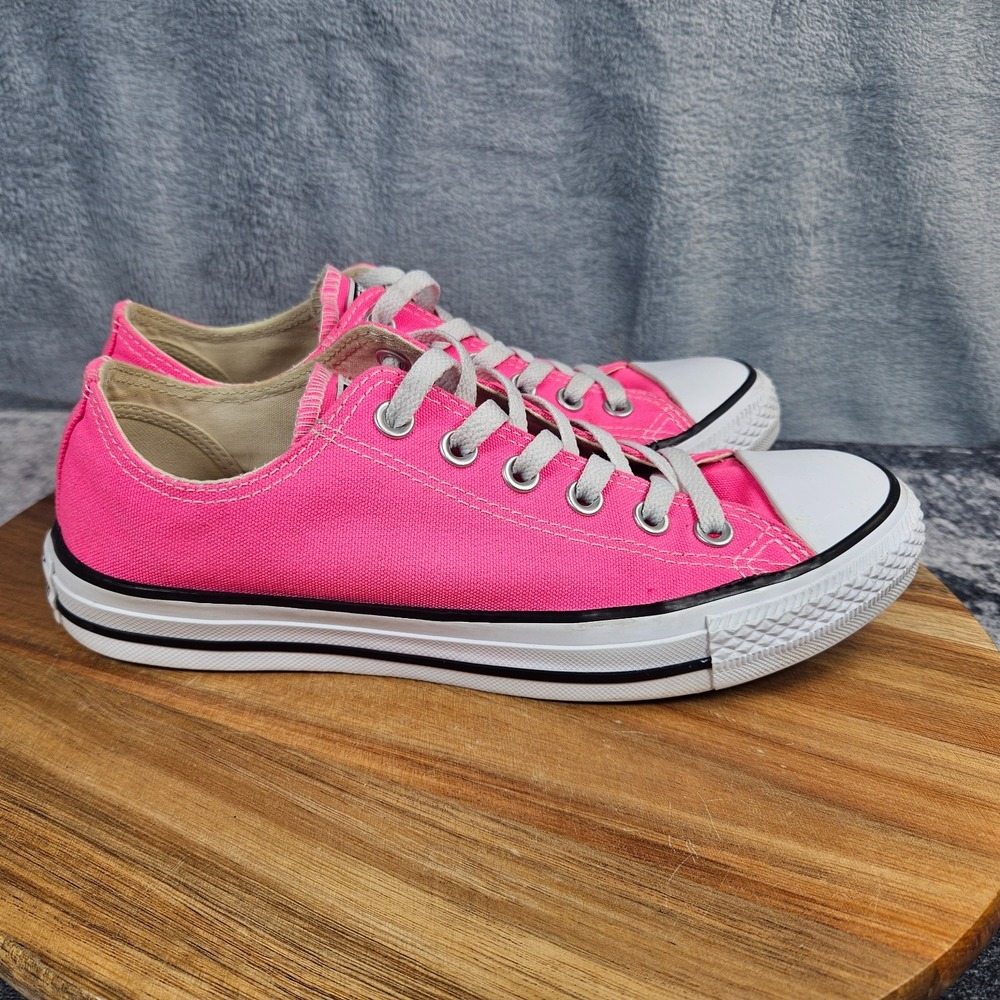 Converse Chuck Taylor All Star Shoes Womens Size 8 Pink White Low Top Sneakers